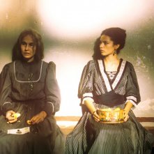 Consuelo Ciatti e Katy Louise Saunders in 'Un viaggio chiamato amore' - 2002