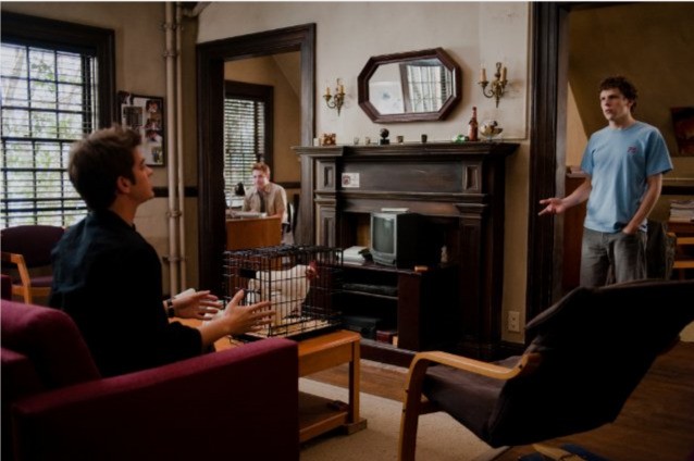 Jesse Eisenberg Con Andrew Garfield In Una Scena Di The Social Network 176997