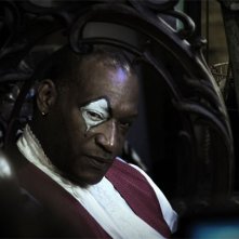 Un carnevalesco Tony Todd nell'horror Hatchet 2