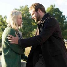 Renée Zellweger e Bradley Cooper in una scena di Case 39