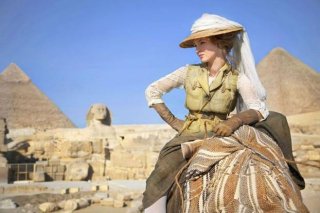 Louise Bourgoin, protagonista di Adele e l'enigma del faraone