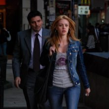 Nathalie Rapti Gomez e Daniele Liotti nella fiction Le due facce dell'amore