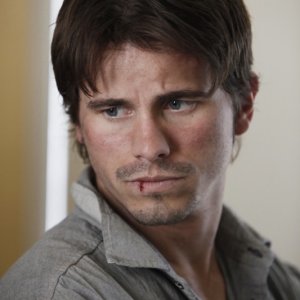 Jason Ritter nell'episodio Protect Them From The Truth di The Event
