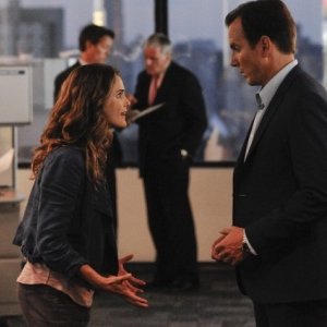 Keri Russell e Will Arnett nell'episodio Oil & Water di Running Wilde