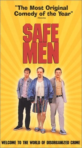 La locandina di Safe Men