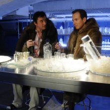 Peter Serafinowicz e Will Arnett nell'episodio Oil & Water di Running Wilde