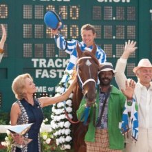 Diane Lane, John Malkovich, Nelsan Ellis e Otto Thorwarth nel film Secretariat