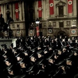 Nazi marciano verso la vittoria nel fantasioso Jackboots on Whitehall