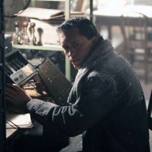 Clifton Collins Jr. nell'episodio Casualties of War di The Event