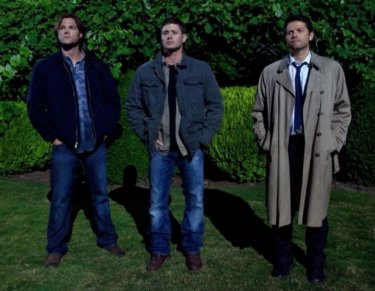 Jared Padalecki, Jensen Ackles e Misha Collins nell'episodio The Third Man di Supernatural