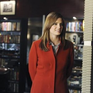 Stana Katic in una scena dell'episodio Punked di Castle