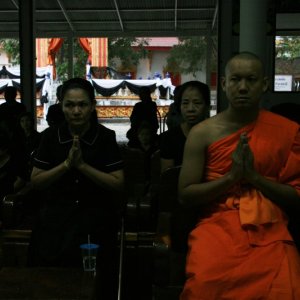 Un'immagine dei culti tradizionali tratta da Uncle Boonmee Who Can Recall His Past Lives di Apichatpong WEERASETHAKUL