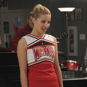 Dianna Agron nell'episodio Duets di Glee