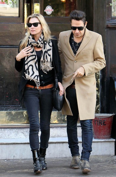 Kate Moss E Jamie Hince Lasciano Il Cow Bar A Notting Hill 179102