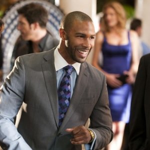 Omari Hardwick nell'episodio High Rollers di Dark Blue