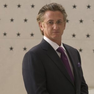 Primo piano di Sean Penn dal thriller Fair Game di Doug Liman.