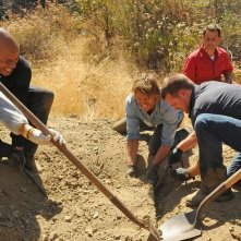 LL Cool J, Chris O'Donnell e Eric Christian Olsen scavano nell'episodio Little Angels di NCIS: Los Angeles