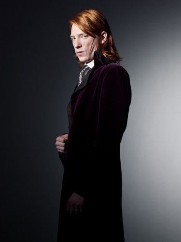 Una foto promo di Domhnall Gleeson (Bill Weasley) per il film I Doni della Morte - parte 1
