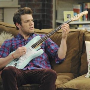 Jake Lacy in Better With You  nell'episodio Better With Halloween