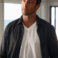 Alex O'Loughlin in Hawaii Five-0 nell'episodio Ko'Olauloa