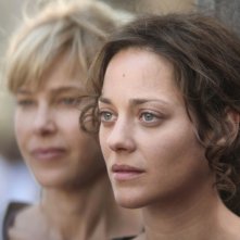 Marion Cotillard in un'immagine di Les petits mouchoirs