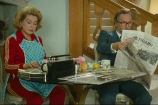 Potiche - La bella statuina - Clip