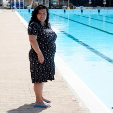 Manuela Di Giacinto nel corto Salve Regina, ambientato in una piscina (foto di Gianluca Pisciaroli)