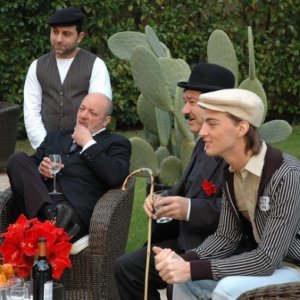 Piero Campanale con Nicola Pignataro nel film Piripicchio, l'ultima mossa