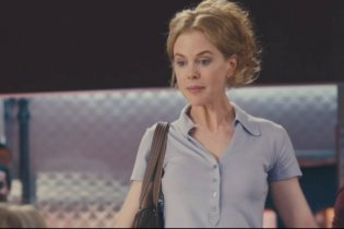 Rabbit Hole - Clip 'Bowling'