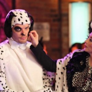 Julian (Austin Nichols) e Sylvia (Sharon Lawrence) nell'episodio Not Afraid di One Tree Hill