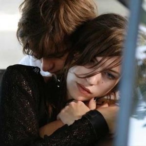 Elise Caron in un'immagine del film Des filles en noir