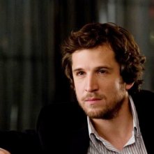 Guillaume Canet in un'immagine del film Last night