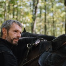 Lambert Wilson in una scnea del film La princesse de Montpensier