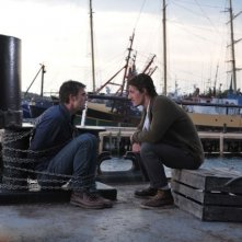 Lucas Bryant ed Eric Balfour nell'episodio Butterfly della serie Haven