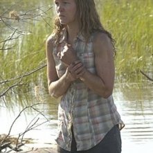 Julia Stiles in una scena dell'episodio Beauty and the Beast di 'Dexter'