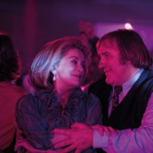 Due straordinari Catherine Deneuve e Gerard Depardieu nel film Potiche