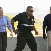 George Eads, Katee Sackhoff e Laurence Fishburne in CSI: Scena del crimine, nell'episodio Fracked