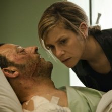 Jean Reno e Marina Fois in una scena del film L'immortale