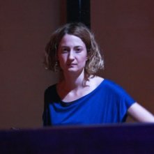 Un'immagine di Alba Rohrwacher dal film In carne e ossa