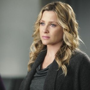 Jessica Capshaw inGrey's Anatomy nell'episodio That's Me Trying