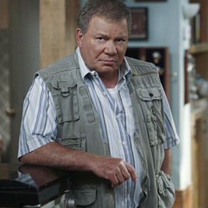 William Shatner in $#*! My Dad Says nell'episodio Easy, Writer