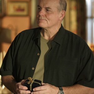 Il padre di Lois: Sam Lane (Michael Ironside) nell'episodio Ambush di Smallville