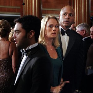 Kate Levering e LL Cool J in una scena dell'episodio Anonymous di NCIS: Los Angeles
