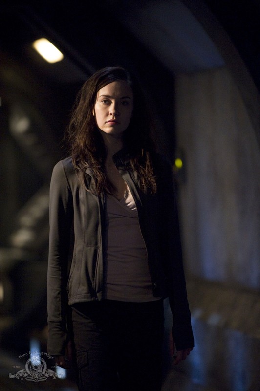 Chloe Elyse Levesque In Una Scena Dell Episodio Pathogen Di Stargate Universe 181242
