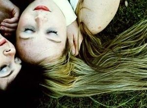 Una bella sequenza del film Little Sparrows