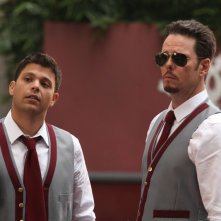 Kevin Dillon Insieme A Jerry Ferrara Nel Backstage Per Uno Spot Pubblicitario 181676