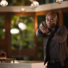 Lance Reddick nell'episodio The Abducted di Fringe
