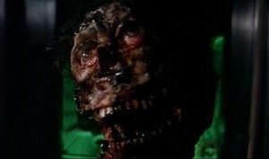 Una scena del film Zombi 3