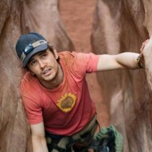 James Franco in una sequenza del film 127 Hours