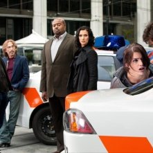 Janet Montgomery, Indira Varma, Mark Valley, Jackie Earle Haley e Chi McBride nell'episodio Ilsa Pucci di Human Target